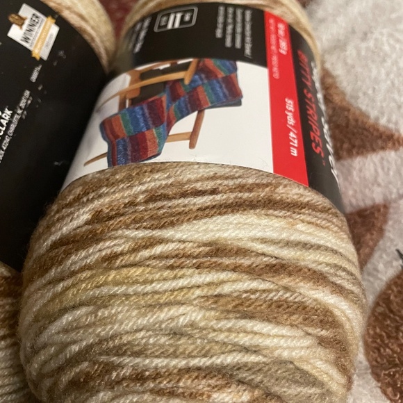 Yarn - Picture 5 of 7